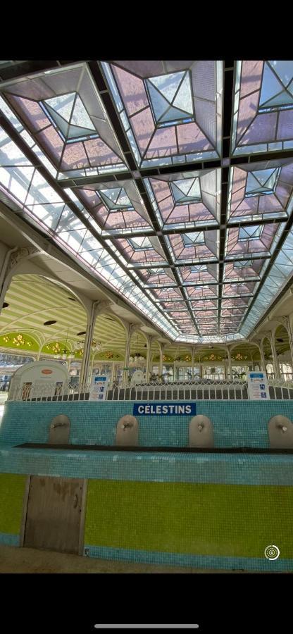 Proche Du Stade Omnisports Et A Pied Du Lac Vichy Exterior foto
